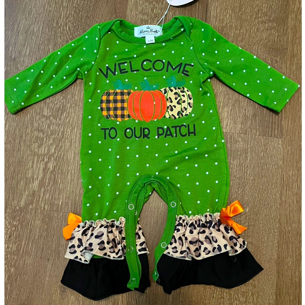 NWT 0-3M Boutique Welcome to our Patch Fall Pumpkin Romper